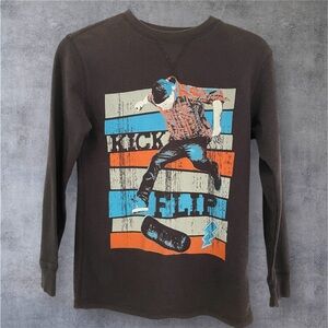 Faded Glory Black Long Sleeve Tee with Graphic Design * Skateboard‎